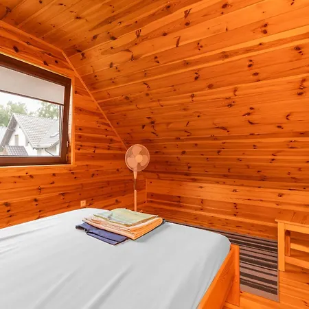 Sloneczny Zakatek シュトゥトボ