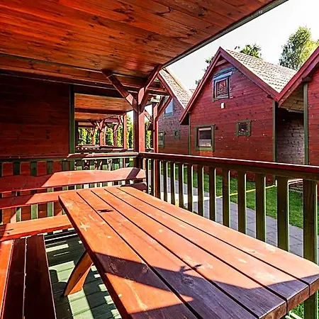 Sloneczny Zakatek Lodge *